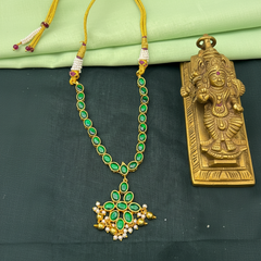 Beautiful Stone Necklace with Flower Pendant in Kundan - KN00570
