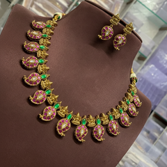 Jadau Replica Stone Short Mango Necklace - KN00662