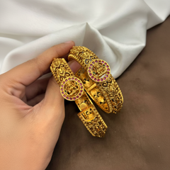 Nakshi Polish Kempu Bangles - BG00715