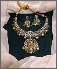Chokar Necklace with Lord Krishna Pendent - VN00150
