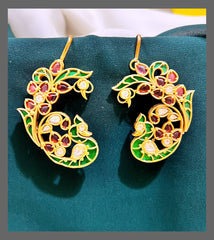 Peacock Ear Cuff in Kundan - KE00382