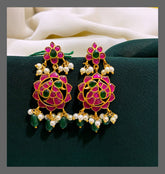 Beautiful Ruby Earring in Kundan - KE00360
