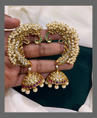 Beautiful Pear Ear - Cuff in Kundan -KE00434