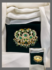 Emerald Flower Pendent in Kundan - KP00112