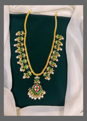 Emerald Chand Bali pendent with Small Flower in Kundan - KN00269