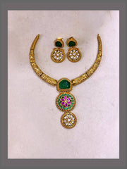 Antic Kante Necklace in Kundan - KN00387