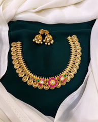 Kashu Malla with Small Flower Pendent in Nakshi necklace - NN00194