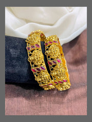 Small Lakshmi in Ruby Bangle - BG0087