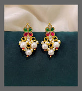 Flower with White Pearl Earring in Kundan - KE00258