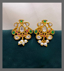 Flower Design with White Stone and Pearl in Kundan Earring - KE00276