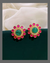 Ruby Stud Earring in Kundan - KE00292