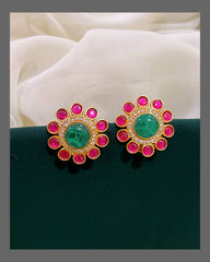 Ruby Stud Earring in Kundan - KE00292