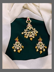 Elegant Pendent in Nakshi - NP0016