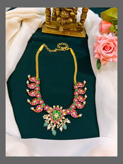 Mango Necklace with Pendent in Kundan - KN00362