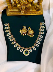 Dew Drops Necklace in Nakshi - NN00235