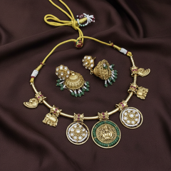 Lakshmi Kante Set With Jhumkis - NN00213