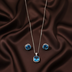 Beautiful Stones Pendent In Diamond Necklace - DN0037
