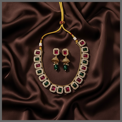 Beautiful Stone Necklace in Victorian - VN00146