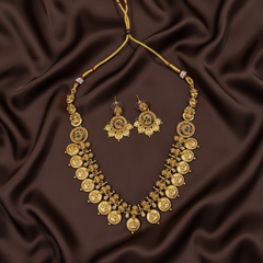 Kaasu Necklace With Earrings - NN00928