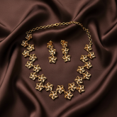 White Stone Star Necklace - NN00856