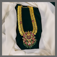 Kashu Mala with Lakshmi Pendent in Kundan - KH00177