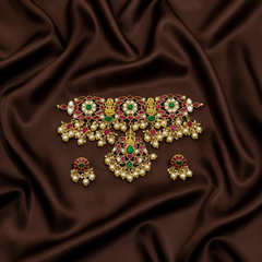 Jadau Choker With Ear Studs - KN00636