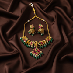 Jadau Nakshi Lakshmi Set With Emerals Beads - KN00610