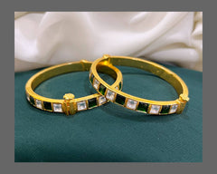 Green Screw Bangles size 2.4 in Kundan - BG0049