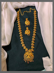 Lakshmi Pendant Haram in Nakshi - NN00580