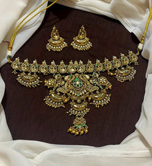 Grand Nakshi Mega Choker With Jaday Stone and Earrings - KN00681