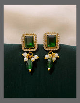 Stone Earrings With Pearls In Victorian - VE00166