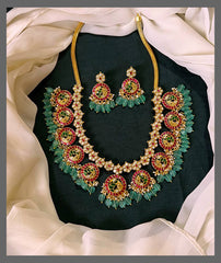 Bottu Mala Kundan Necklace With Emerald Pearls - KN00503