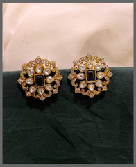 White Stone Flower Stud In Victorian - VE00189