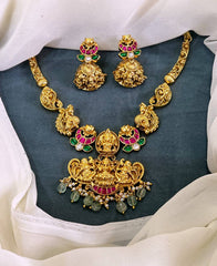 Lord Lakshmi in Chandbali necklace - KN00136