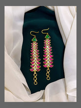 Traditional V Shape Matil - MT0033