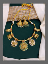 Lakshmi Kante Set With Jhumkis - NN00213