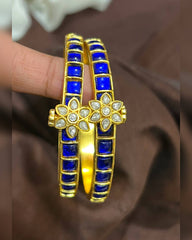 Jadau Screw Openable Single Line Bangle With Flower - BG00650