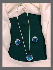 Beautiful Stones Pendent In Diamond Necklace - DN0037