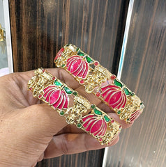 Beautiful Lotus With Lakshmi Bangles - BG00147