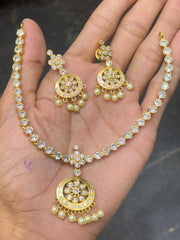 Beautiful Stone Flower Necklace In Nakshi - NN00348