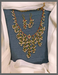 Multicolor Necklace With Pearls - NN00465