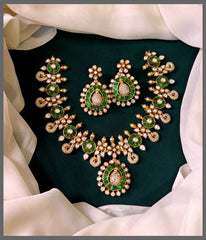 Mozonites Necklace With Jadau Kundan - DN0046