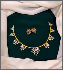 White Stone Choker in Nakshi - NN00422