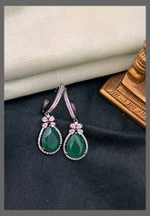 Beautiful Emerald Hugging Earring with White Stone in Victorian - VE00225