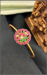Peacock Kundan Bracelet - BG00406