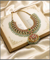 Jadau Necklace with Emerald Stone and Beads - KN00579