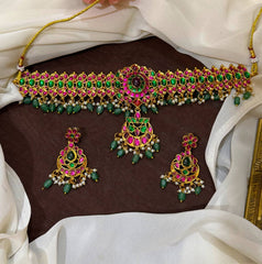 Pota Stone Mega Choker With Earrings - NN00935