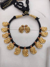 Mango Black Dori With Earrings - BD0013