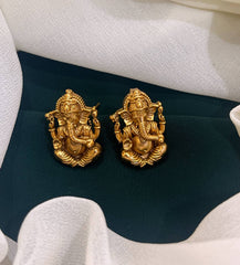 Ganesha Stud In Nakshi - NE00565