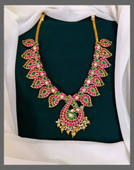 Mango Neckalce with Peacock Pendant - KN00265